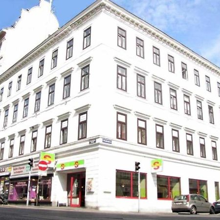Hotel Pension Walzerstadt Wenen Buitenkant foto